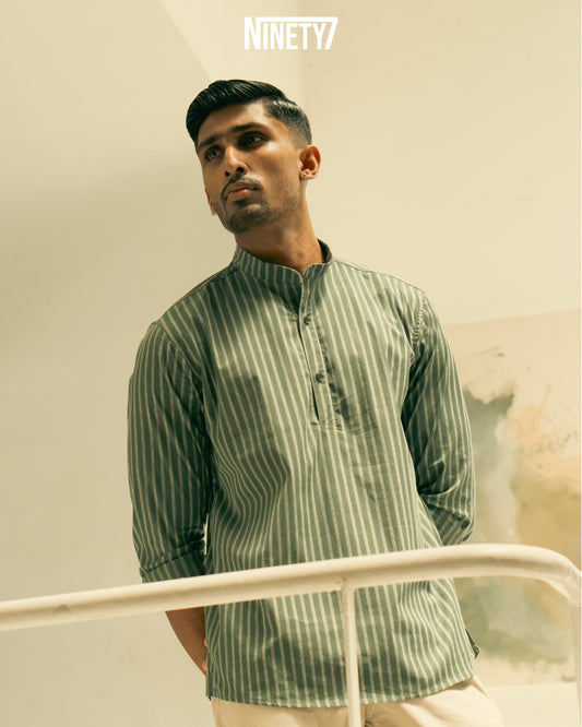 Spring Time Classic Green Vintage Shirt